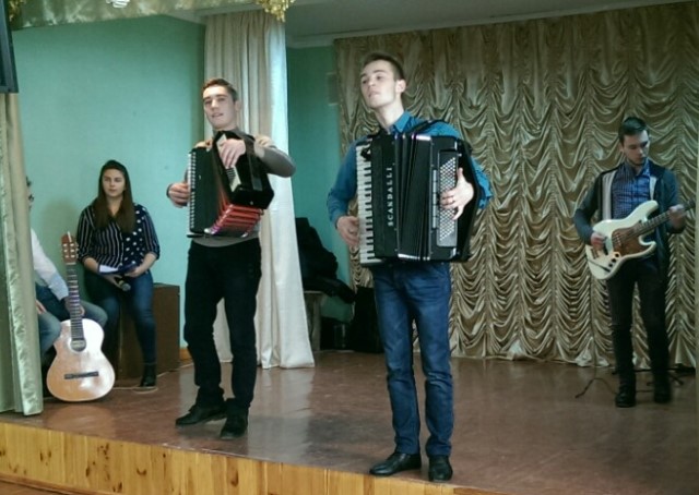 Виконня відомого у всьомау світі – хіту «Despacito»  дуетом акордеоністів